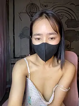 TiNa 04 online show from 7, 11, 2025