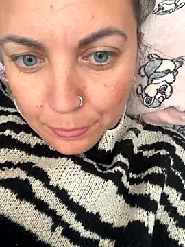 DeboraGaia online show from 30, 9, 2025