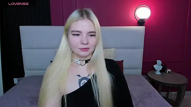 RuthBryant online show from 18, 11, 2025