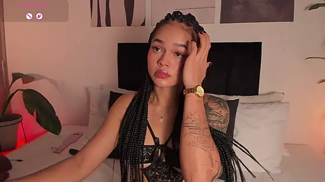 Snapshot of izzyvega__ chatting on 1, 2, 2026 izzyvega online show from 1, 2, 2026