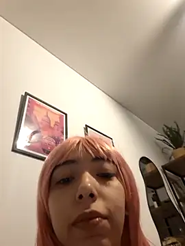 missapril0101 online show from 17, 12, 2025