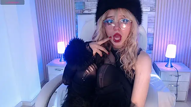 Snapshot of rihonna_hs8 chatting on 20, 9, 2025 rihonna hs8 online show from 20, 9, 2025