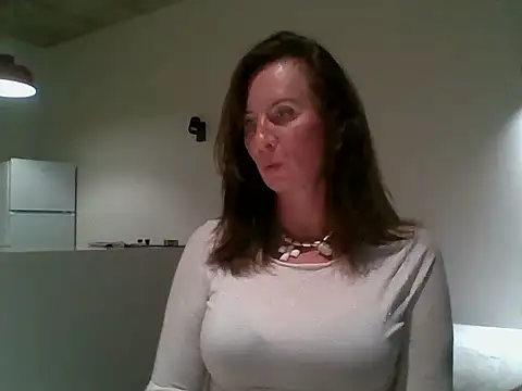 ALICAINWONDERLAND online show from 5, 10, 2025