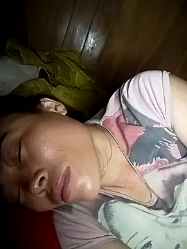 Snapshot of CoMay003 chatting on 6, 4, 2026 CoMay003 online show from 6, 4, 2026