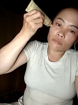 Snapshot of CoMay003 chatting on 7, 4, 2026 CoMay003 online show from 7, 4, 2026