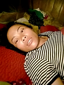 Snapshot of CoMay003 chatting on 14, 4, 2026 CoMay003 online show from 14, 4, 2026