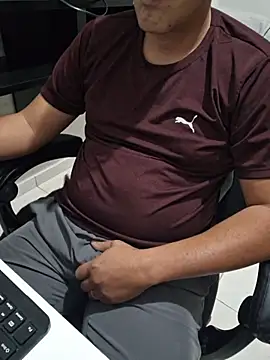 Carloskasado online show from 10, 10, 2025