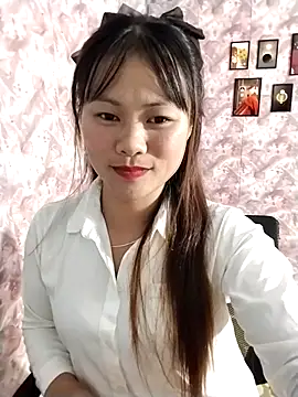 Snapshot of Sisi_dy01 chatting on 27, 10, 2025 Sisi dy01 online show from 27, 10, 2025