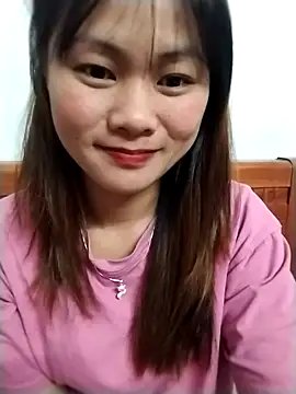 Snapshot of Sisi_dy01 chatting on 5, 12, 2025 Sisi dy01 online show from 5, 12, 2025