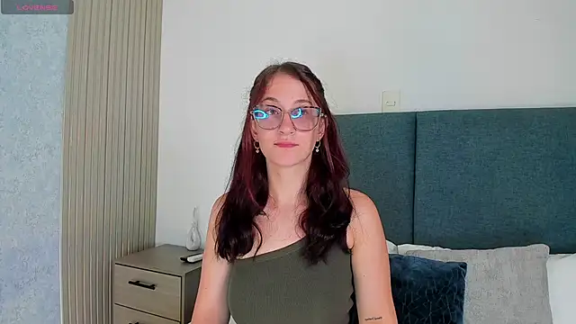 Laura Ivy online show from 14, 5, 2026