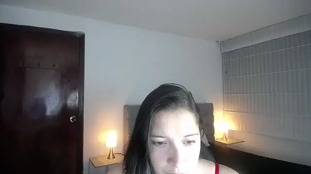 Agatha bellucci  online show from 20, 9, 2025