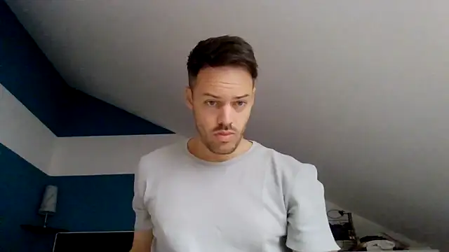 Snapshot of bigcockjohnxxxxx chatting on 10, 10, 2025 bigcockjohnxxxxx online show from 10, 10, 2025