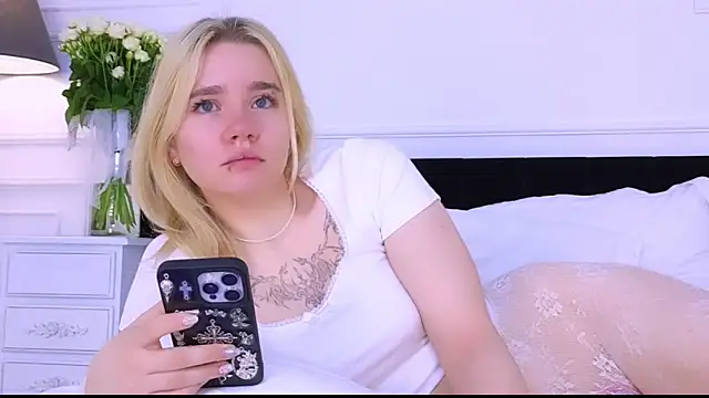 ANNABELLE LU online show from 6, 10, 2025