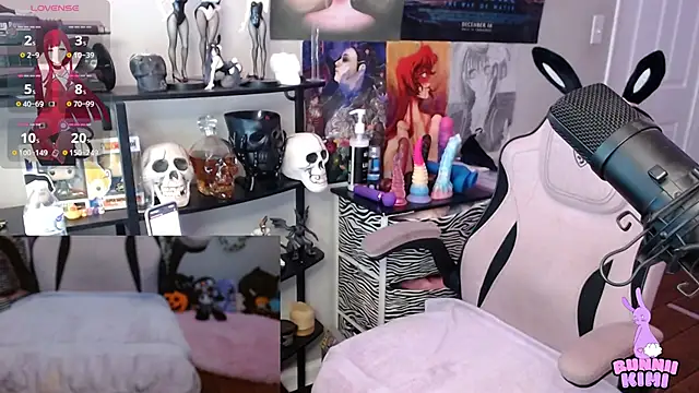 Snapshot of bunniikimi chatting on 15, 9, 2025 bunniikimi online show from 15, 9, 2025