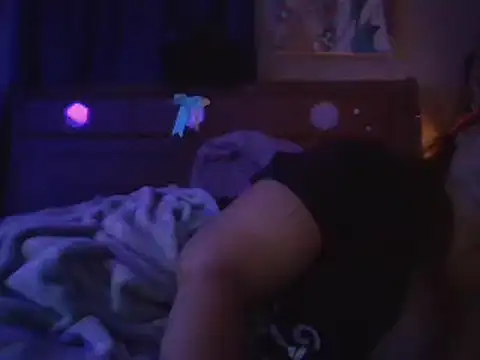ThickkkMama420 online show from 28, 7, 2026