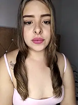 Nahomy cm online show from 22, 2, 2026