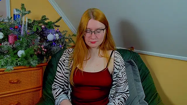 AliceAllisons online show from 2, 12, 2025