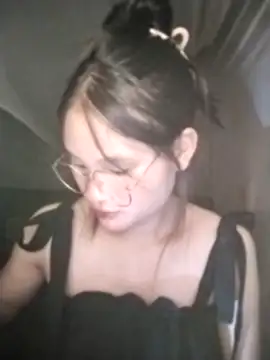 saronla 03 online show from 11, 9, 2025