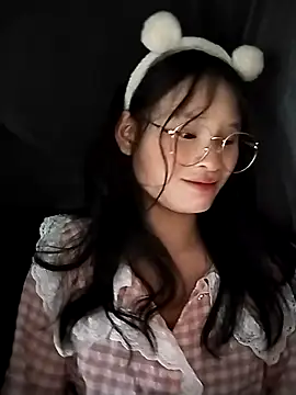 saronla 03 online show from 15, 9, 2025