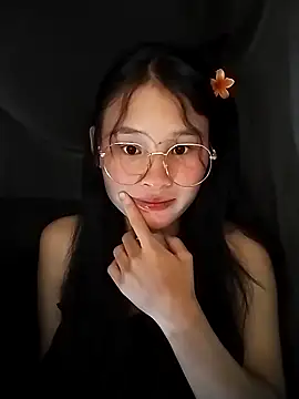 saronla 03 online show from 20, 9, 2025