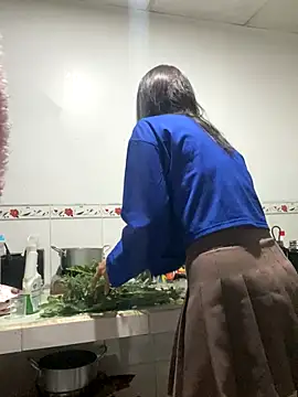   BabyShowPublic   online show from 28, 9, 2025