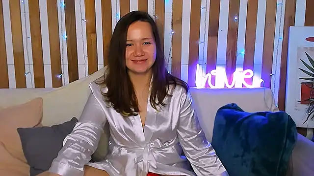 Laura Ellinss online show from 2, 10, 2025