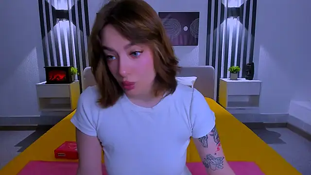 Emily Tylerr online show from 19, 2, 2026