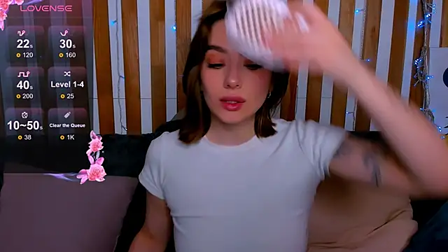 Emily Tylerr online show from 20, 2, 2026