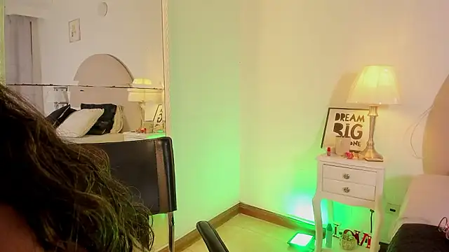 barbara twerk online show from 25, 3, 2026