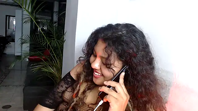 CloeStron online show from 11, 10, 2025