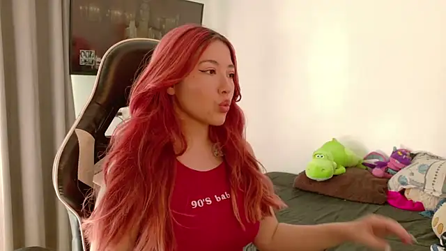 lunnaa  online show from 11, 9, 2025