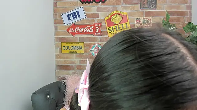 misss luxury online show from 14, 11, 2025