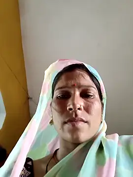 Snapshot of Sonam_pandeyji chatting on 5, 5, 2026 Sonam pandeyji online show from 5, 5, 2026