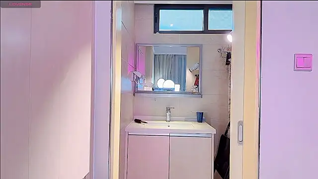 lucy-66 online show from 12, 10, 2025