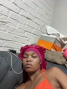 BaddestAss22 online show from 19, 12, 2025