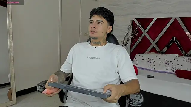 JamesDeker online show from 24, 10, 2025