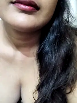 Cute pinkii online show from 28, 10, 2025