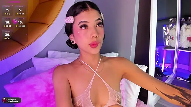 Brooke monroe online show from 10, 3, 2026