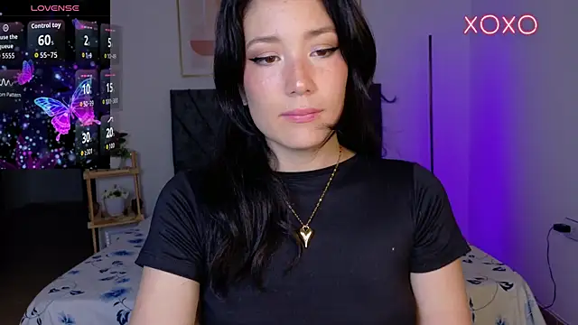 Eliih 01 online show from 15, 10, 2025