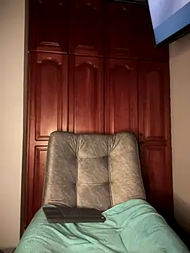 KaditaNavarro online show from 1, 11, 2025