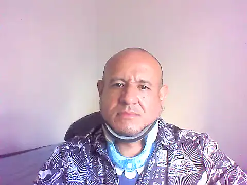 Snapshot of ElPelonDaveMx chatting on 13, 10, 2025 ElPelonDaveMx online show from 13, 10, 2025