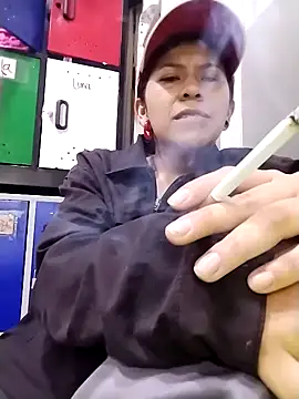 Raven Rouge  online show from 28, 2, 2026