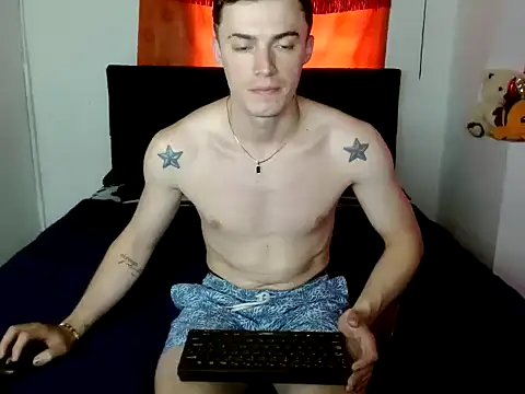 Ken bigcock77 online show from 12, 9, 2025