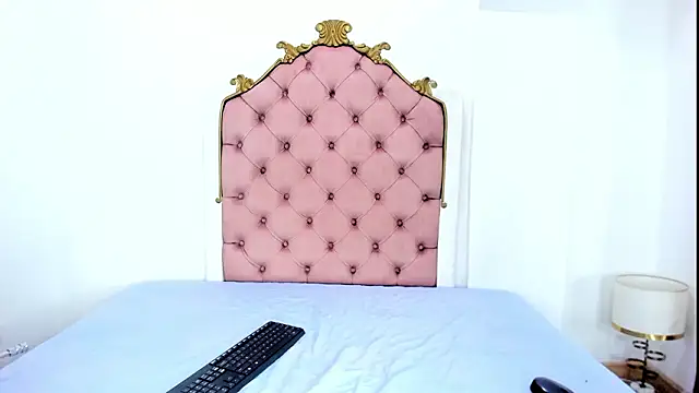 naia cox online show from 1, 2, 2026