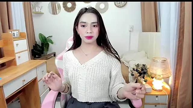 Snapshot of joyfulmartinaa chatting on 7, 10, 2025 joyfulmartinaa online show from 7, 10, 2025