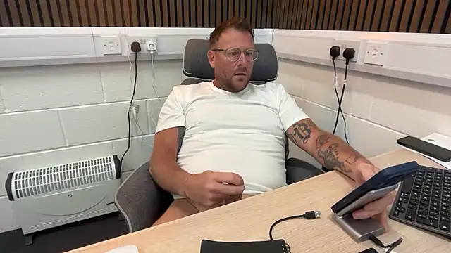 bilf1978 online show from 13, 4, 2026