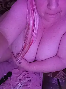 AnnStefanixh online show from 18, 5, 2026