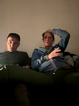 Snapshot of parka999 chatting on 15, 10, 2025 parka999 online show from 15, 10, 2025