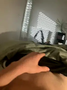 Snapshot of Loulou_2007 chatting on 27, 9, 2025 Loulou 2007 online show from 27, 9, 2025