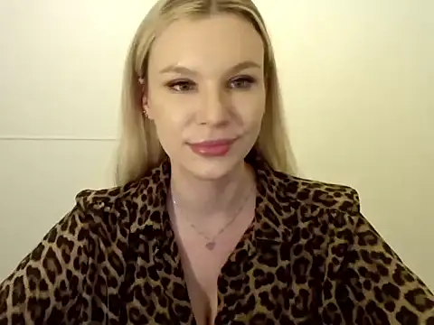 SadieBrilliance online show from 25, 9, 2025